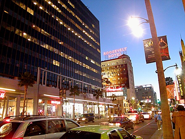066-Голливудский бульвар